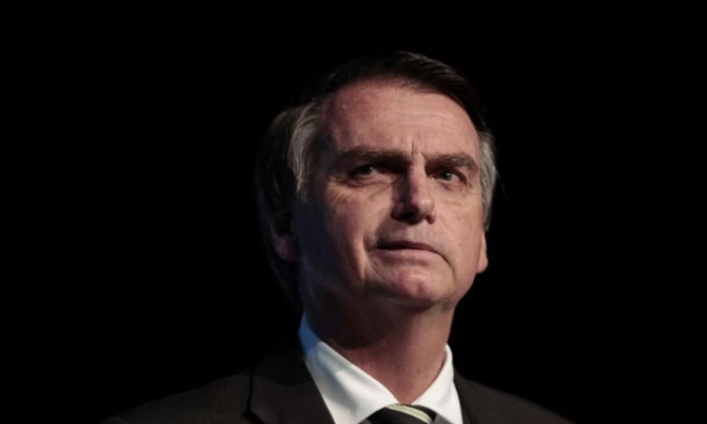 Μπολσονάρου για εμβόλιο κορoνοϊού: Δικαίωμά μου να μην το κάνω